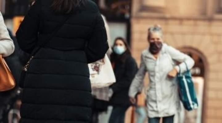 High street shoppers